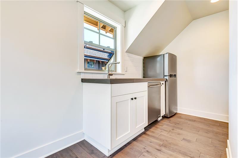 Photo shown is not of subject property. Photo is of a completed unit with a similar floor plan & finishes.