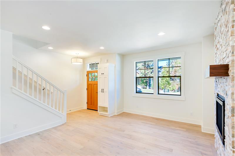 Photos of same finished floor plan with similar finishes.