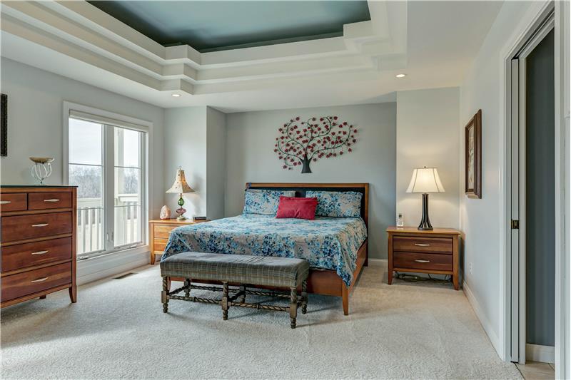 Master suite w/triple coffered ceiling with lights