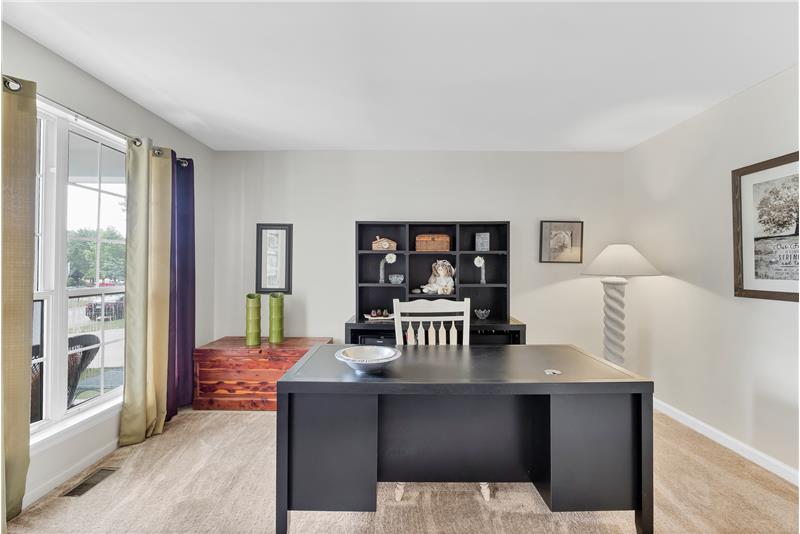 Living Room/Office