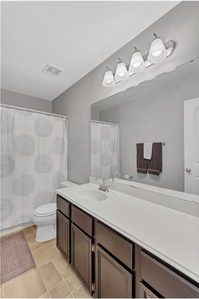 Upstairs Hall full bath