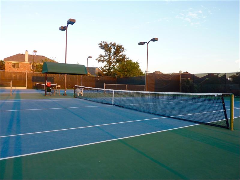 Oakmont Tennis Cournts