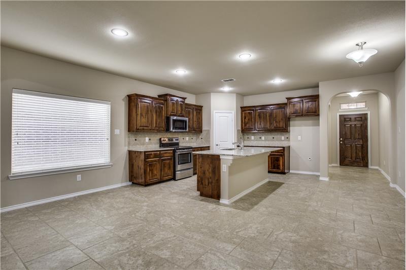 Spacious kitchen
