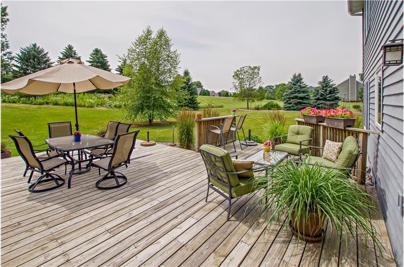 Large Deck for Great Gatherings.