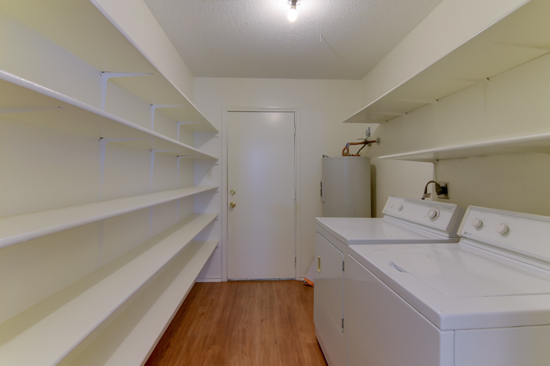 Large Laundry Area and Pantry (Washer and Dryer Included)