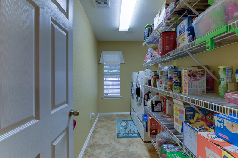 Large Pantry/Utility Room