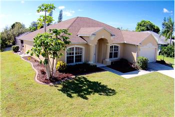 Primary listing photos for listing ID 435361