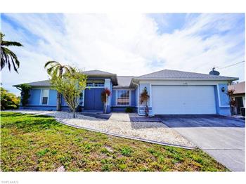 Primary listing photos for listing ID 435647