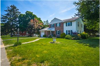 Primary listing photos for listing ID 441692