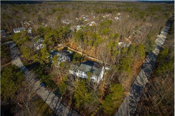 Primary listing photos for listing ID 459802