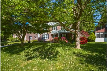 Primary listing photos for listing ID 460988