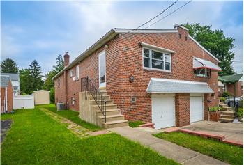 Primary listing photos for listing ID 479900