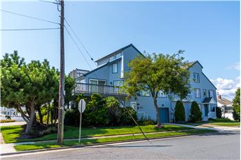 Primary listing photos for listing ID 484322