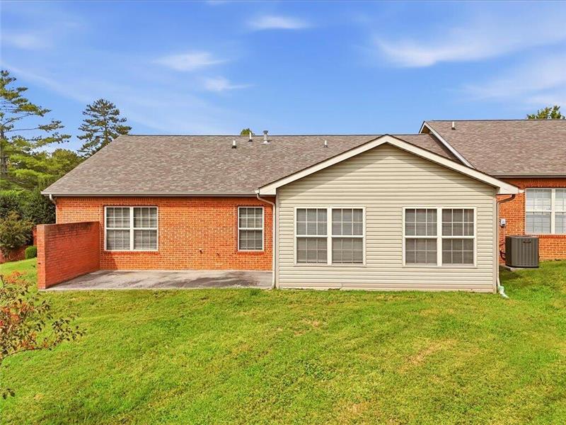 
                            Property Image 33