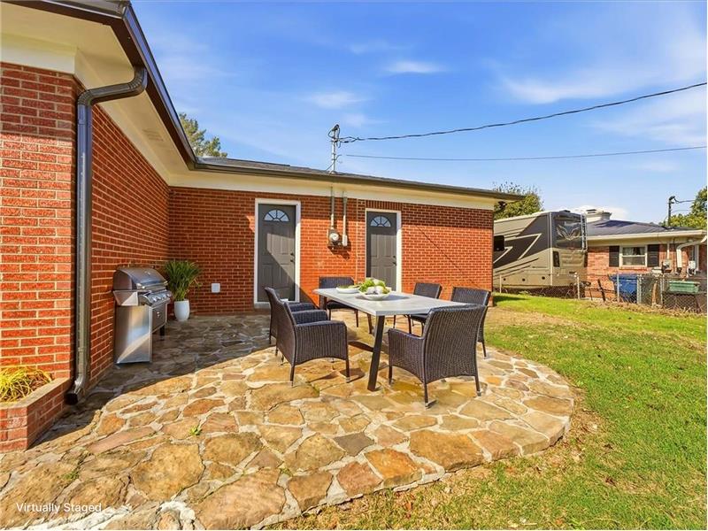 
                            Property Image 38