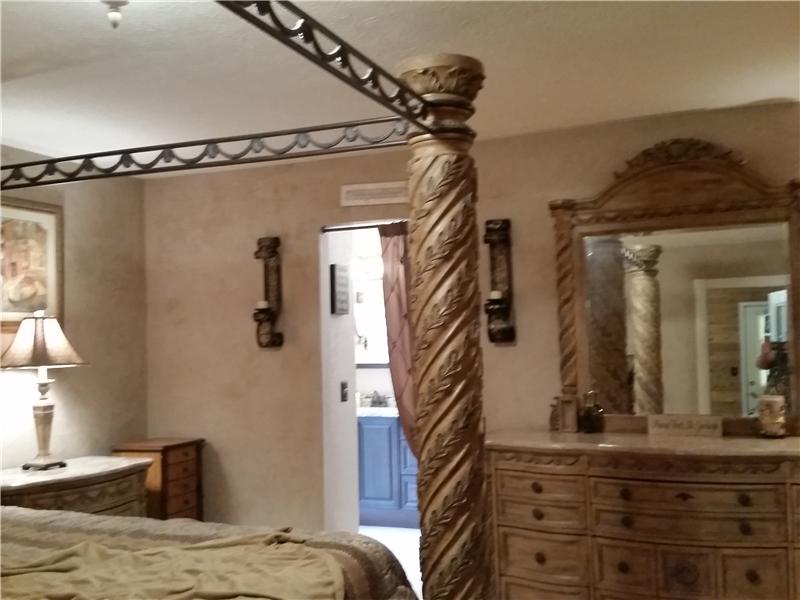 Master Bedroom Main Level