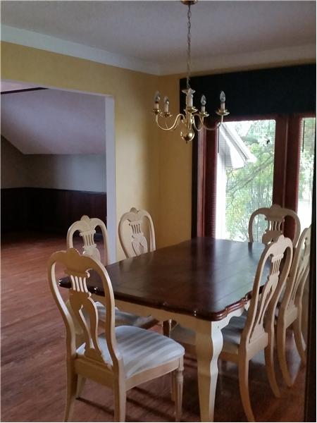 Formal Dining
