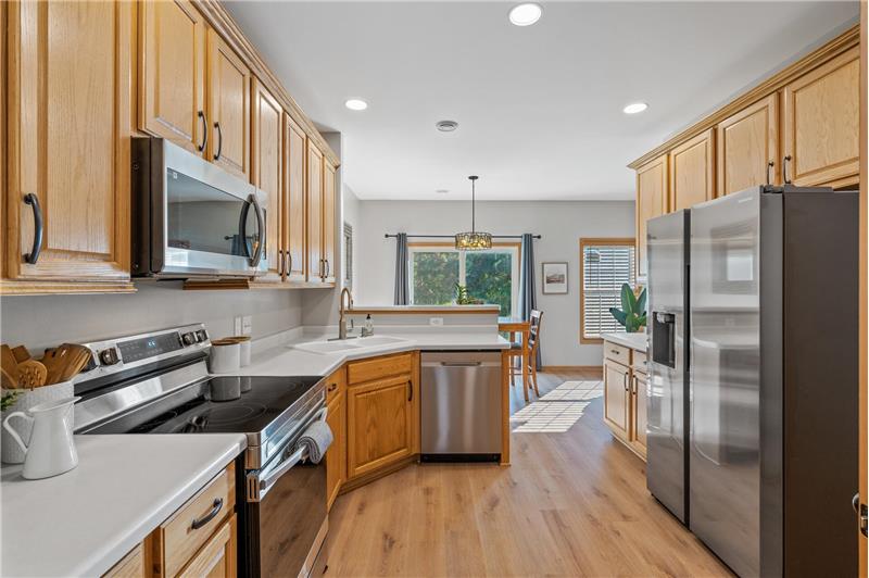 
                            Property Image 16