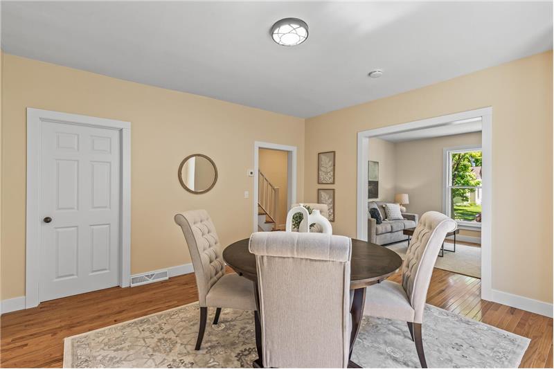 
                            Property Image 6