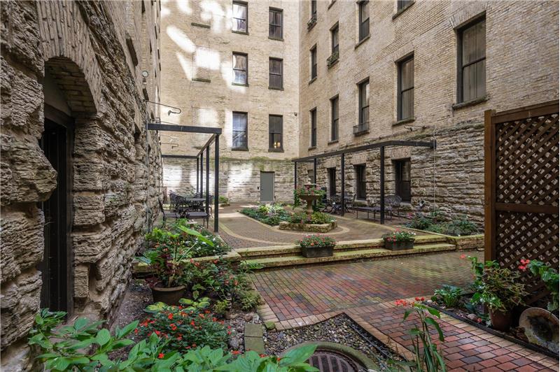 
                            Property Image 59