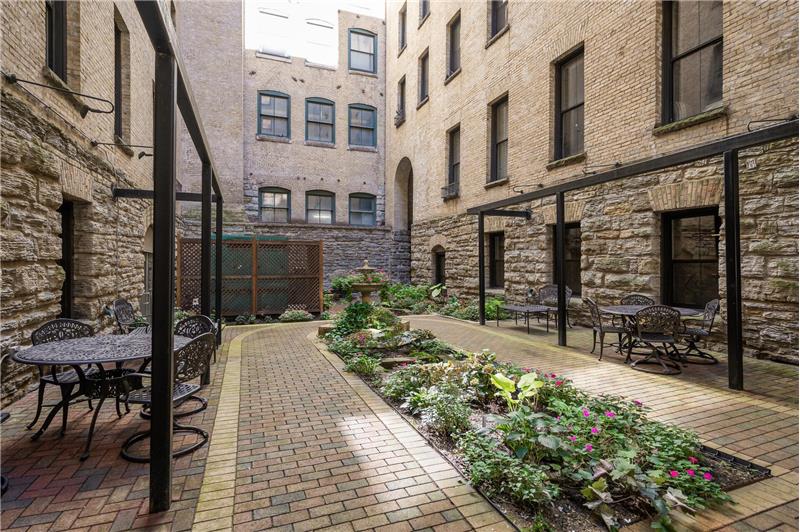 
                            Property Image 57