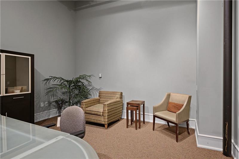 
                            Property Image 71