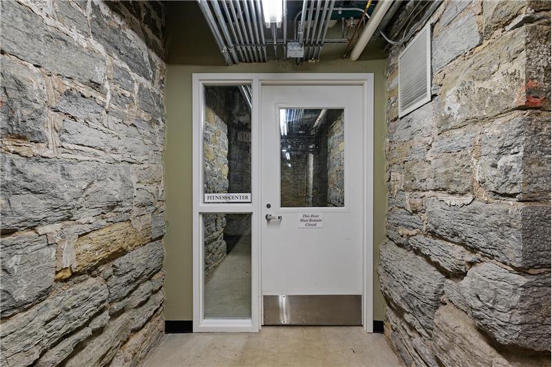 
                            Property Image 72