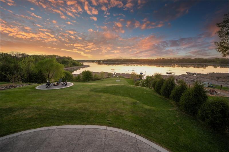 
                            Property Image 80
