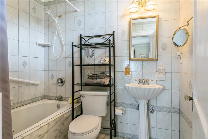 Downstairs Bedroom Bath