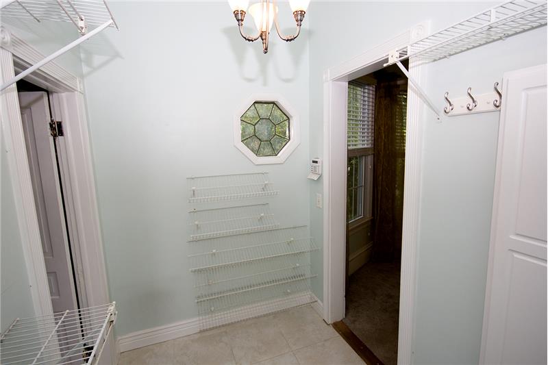 Walk in closet owners suite