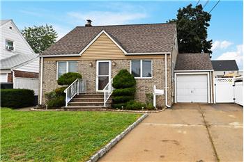 Primary listing photos for listing ID 521147