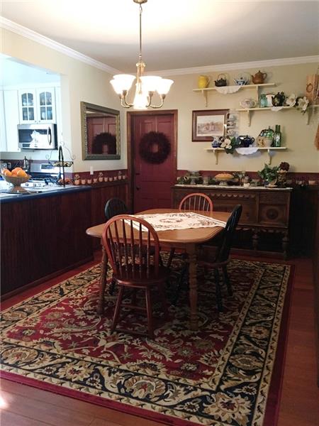 Breakfast Nook