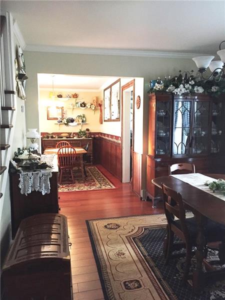 View from Dining Rm to Breakfast Nook
