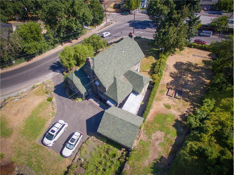 Property pictures of 412 w 4th, The Dalles, OR 97058, USA The Dalles