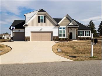 Primary listing photos for listing ID 464919