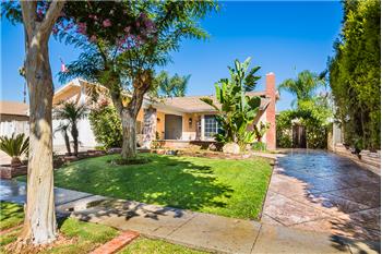 Primary listing photos for listing ID 492194