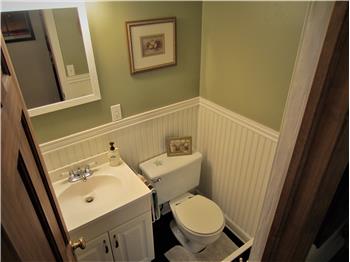 Primary listing photos for listing ID 489593