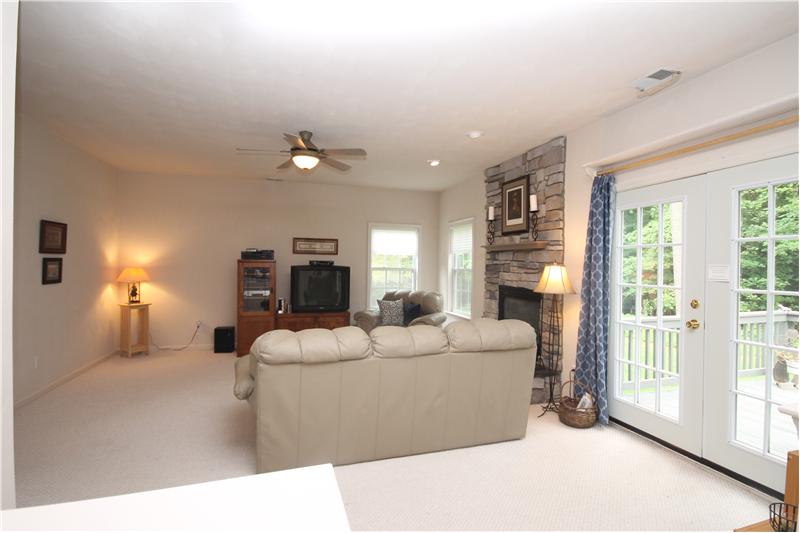 Let the light in, no rear neighbors!