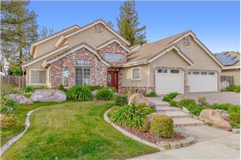 Primary listing photos for listing ID 499063