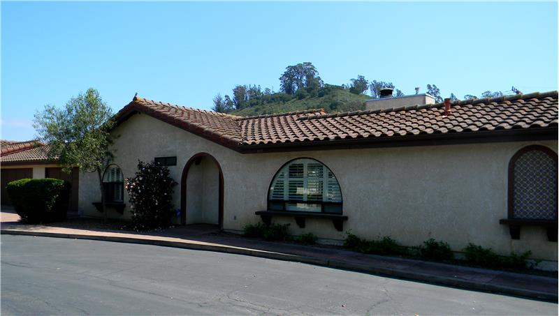 Another view of the front of the house.