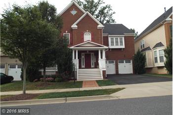 Primary listing photos for listing ID 451633