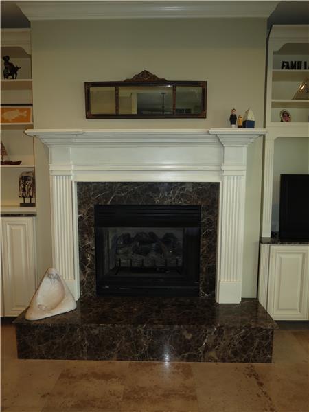 2 fireplaces