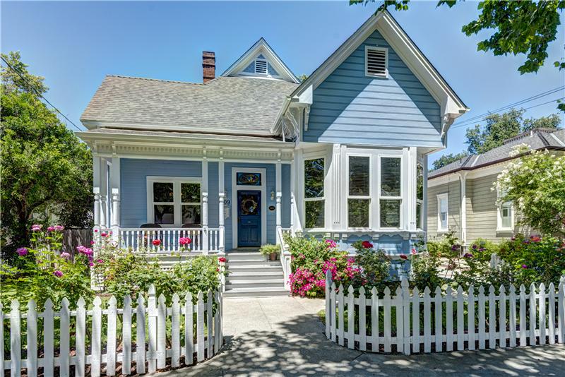 Charming Historical Victorian