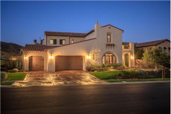 Primary listing photos for listing ID 499989