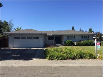 Primary listing photos for listing ID 514685