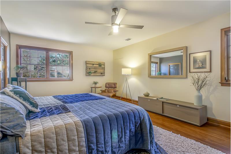 Spacious and Elegant Mastser