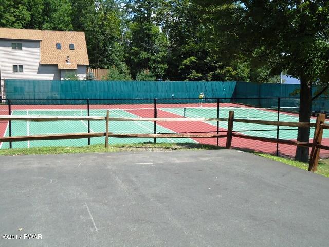 Tennis Courts