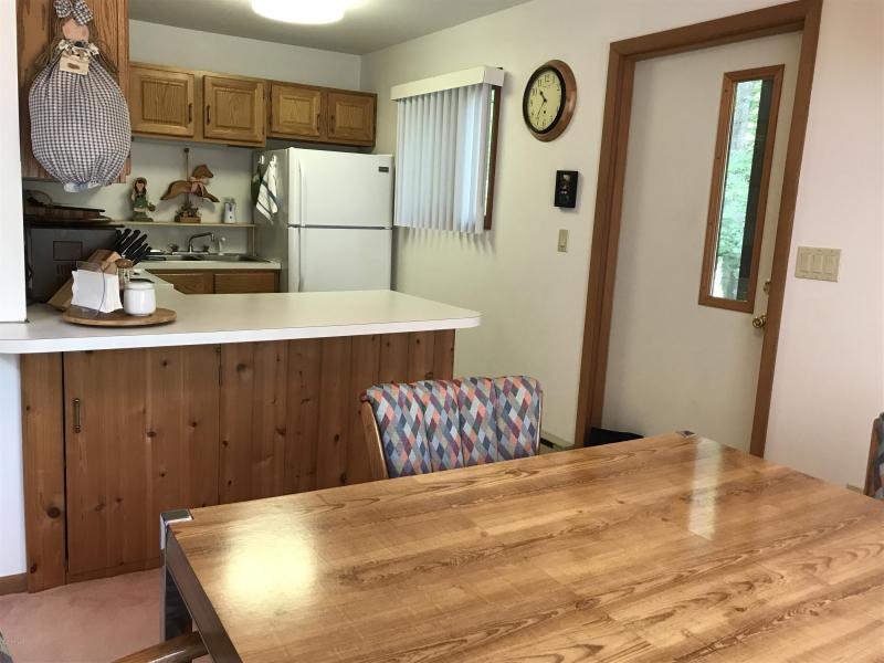 Dining Area to Kitchen