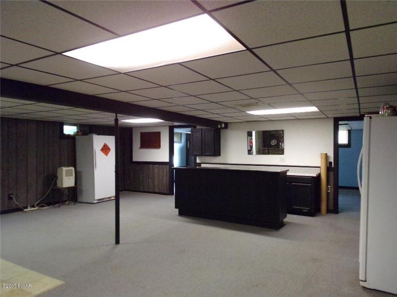 Lower Level Recreation Room