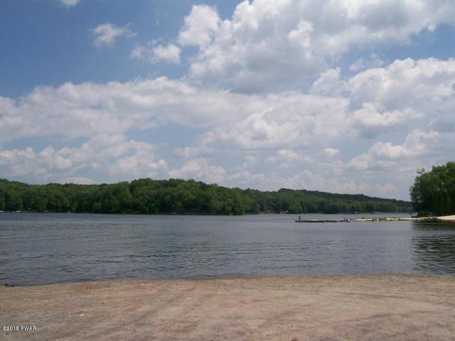 Hideout Boat Launch Area